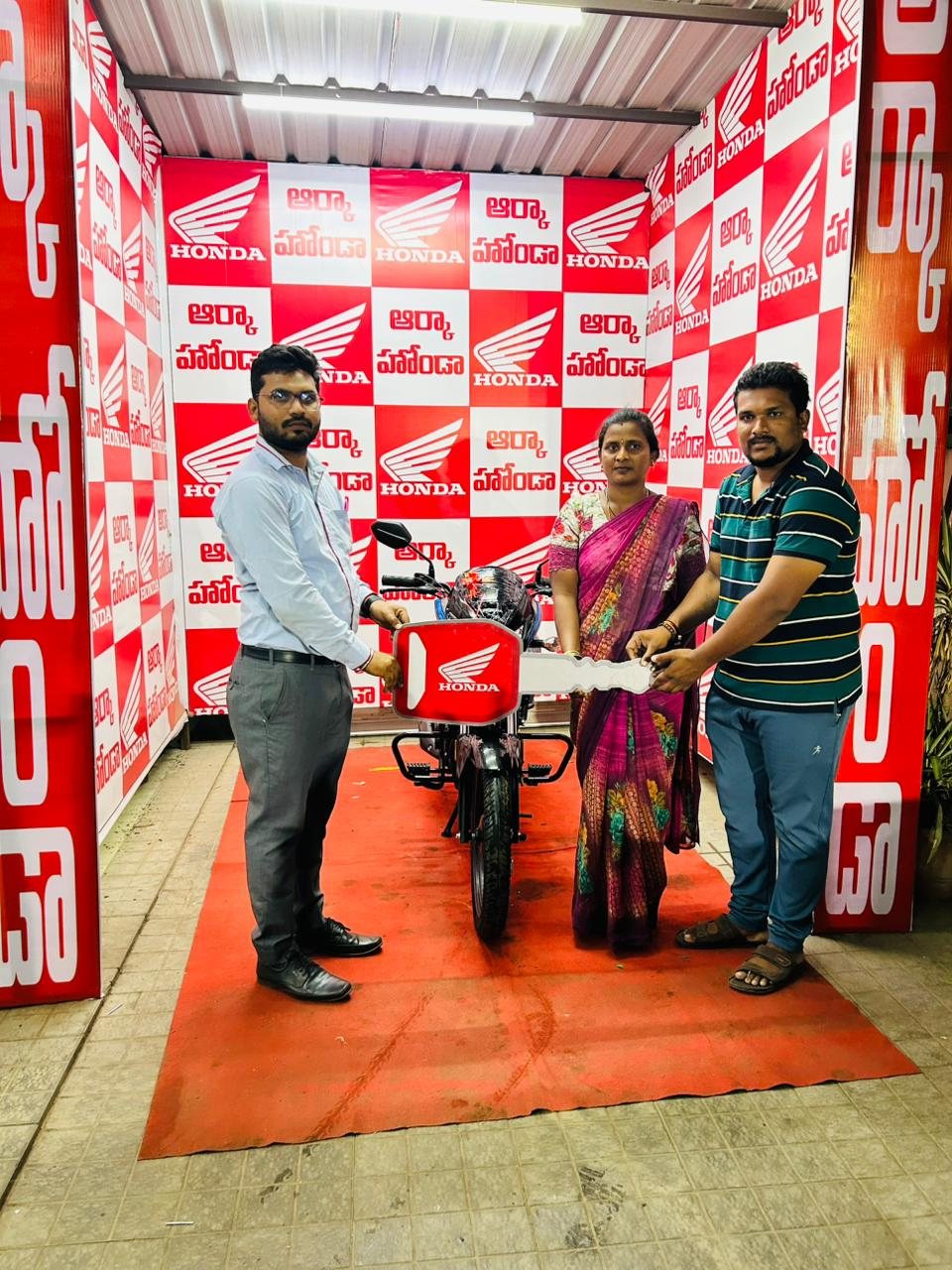 Arka Honda delivery 7